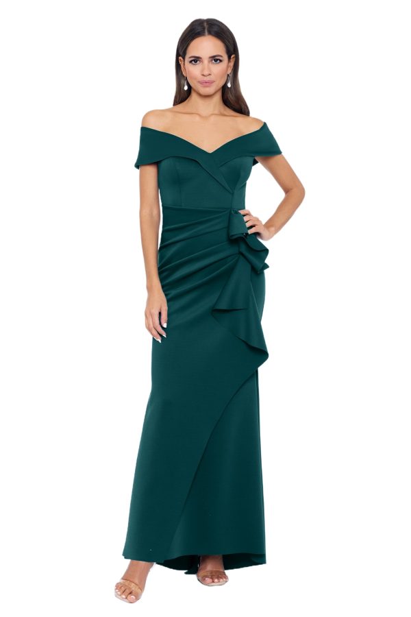 Women's Long Off Shoulder Sweetheart Neck Side Ruffle Gown (Reg and Petite)