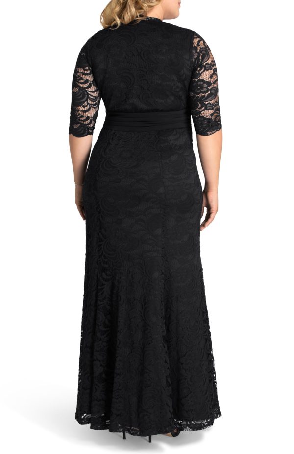 Women's Plus Size Screen Siren Lace Evening Gown
