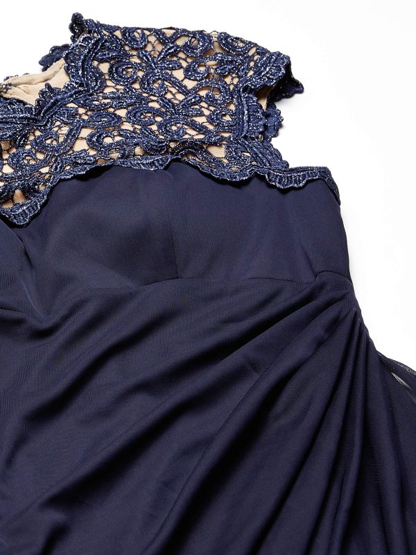 Women's Long Cap Sleeve Side Ruched Gown (Petite and Regular Sizes)